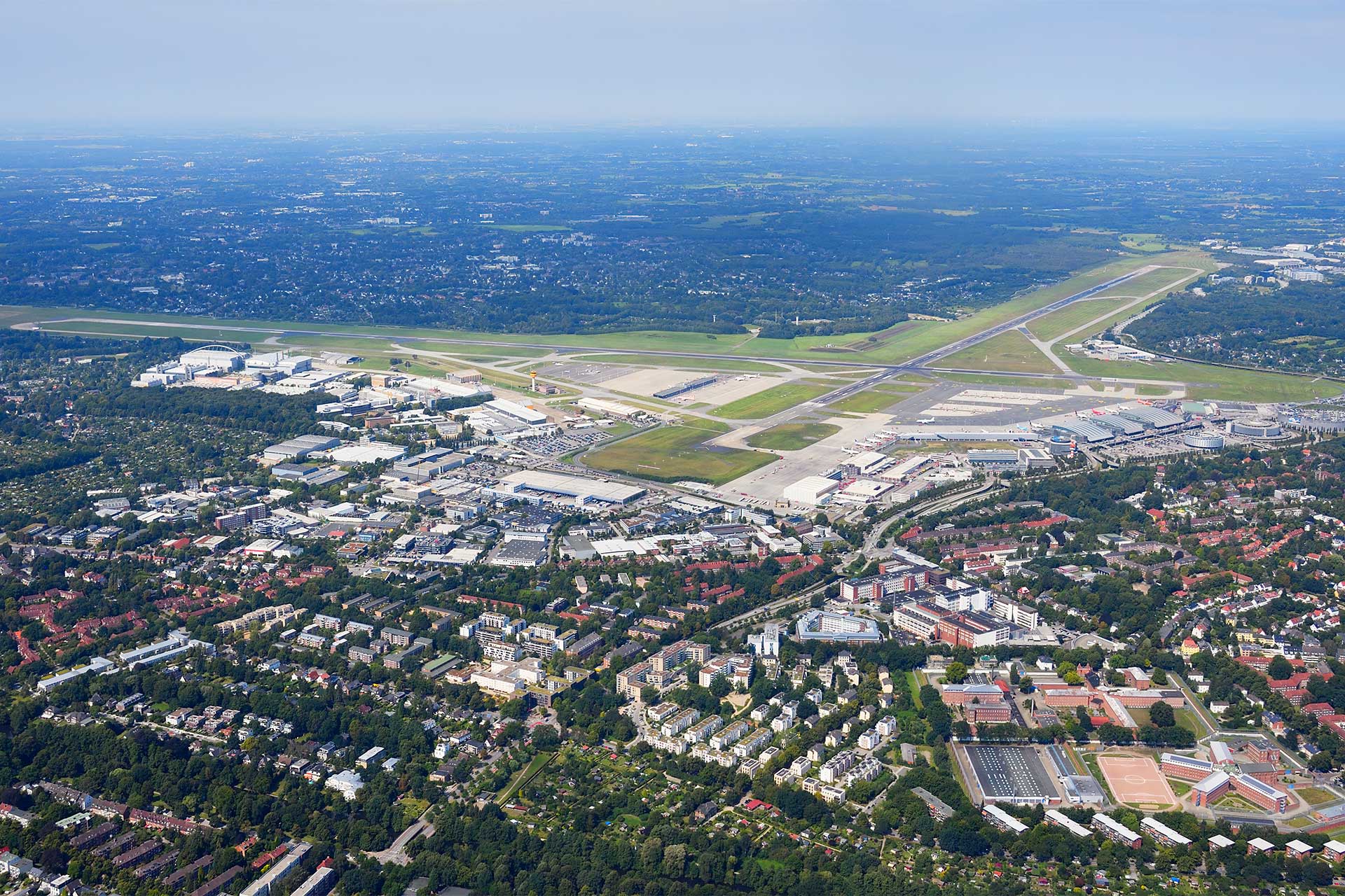 Kaldox kauft Liegenschaft mit Bestandsgebäuden am Airport Hamburg